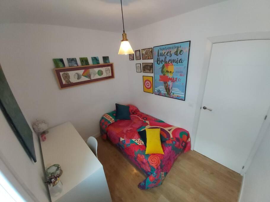 Appartement Luminoso En El Centro, Con Mucho Arte *