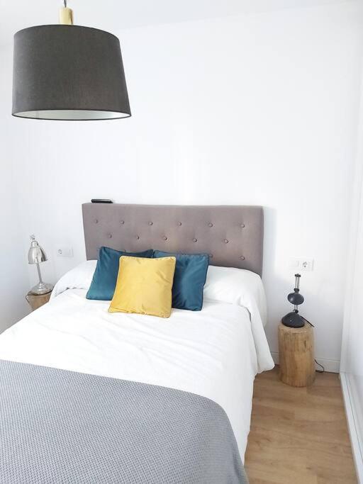 Appartement Luminoso En El Centro, Con Mucho Arte *